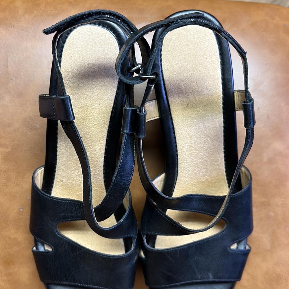 Naturalizer sandals - Picture 6 of 6